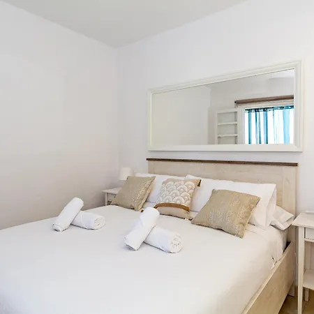 Tuscan Seaviews - 2br Pool & Terrace Apartment *