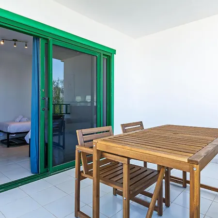 Tuscan Seaviews - 2br Pool & Terrace Apartment Teguise (Lanzarote)
