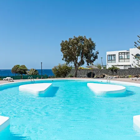 Tuscan Seaviews - 2br Pool & Terrace *
